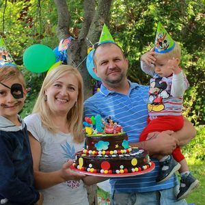 Meet your Posher, Pavel